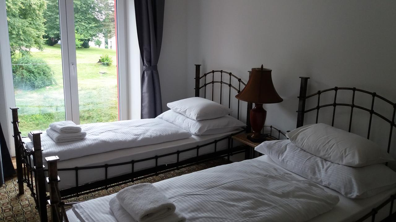 ליפנו נאד וויטאבו Hotel Bouczech מראה חיצוני תמונה
